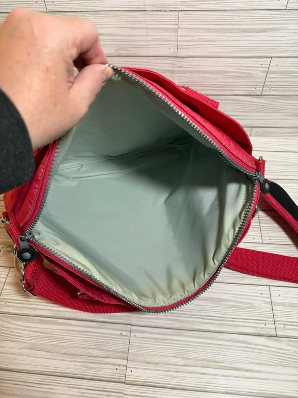 Kipling Digifly Laptop Bag 15” Red Nylon Crossbody Satchel Monkey Keychain